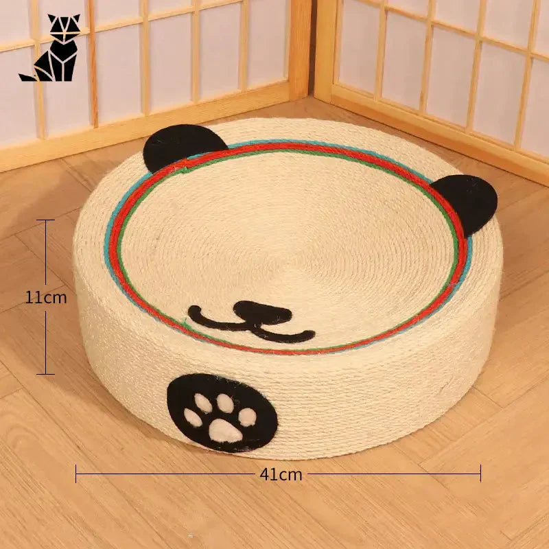 Poteau à gratter pour chat : Panier adorable à visage de chat noir pour vos amis félins