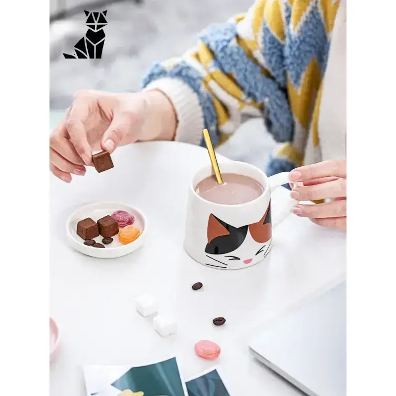 Tasse Chat Rugissant: Le Mug Qui Attire Tous Les Regards Chaque Matin!